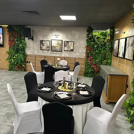 Forum Sport Palace فندق دير دريانوفو